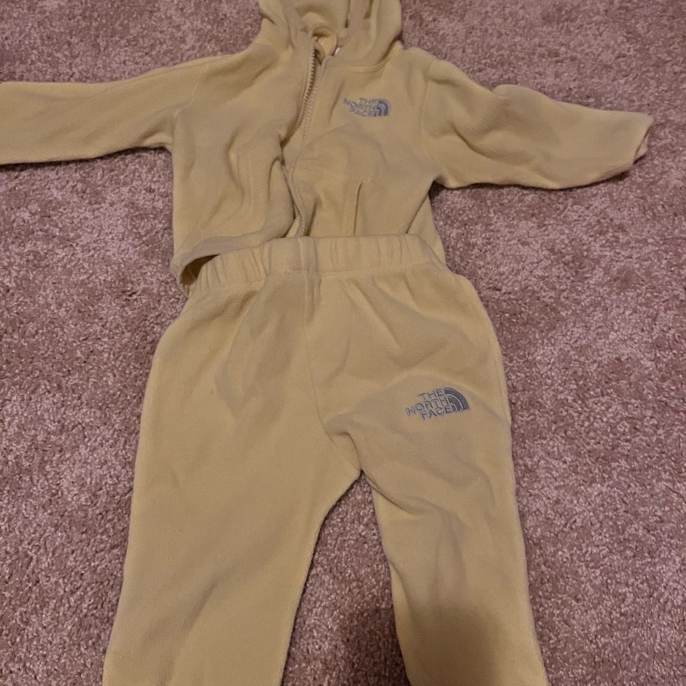 The North Face Light Yellow Fleece Baby Outfit